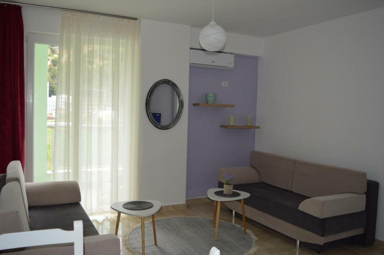 Blini Seaside Apartment Shengjin Exterior photo
