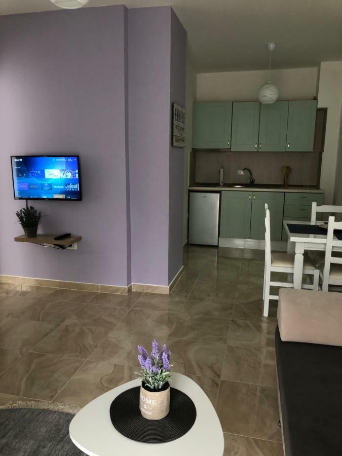Blini Seaside Apartment Shengjin Exterior photo